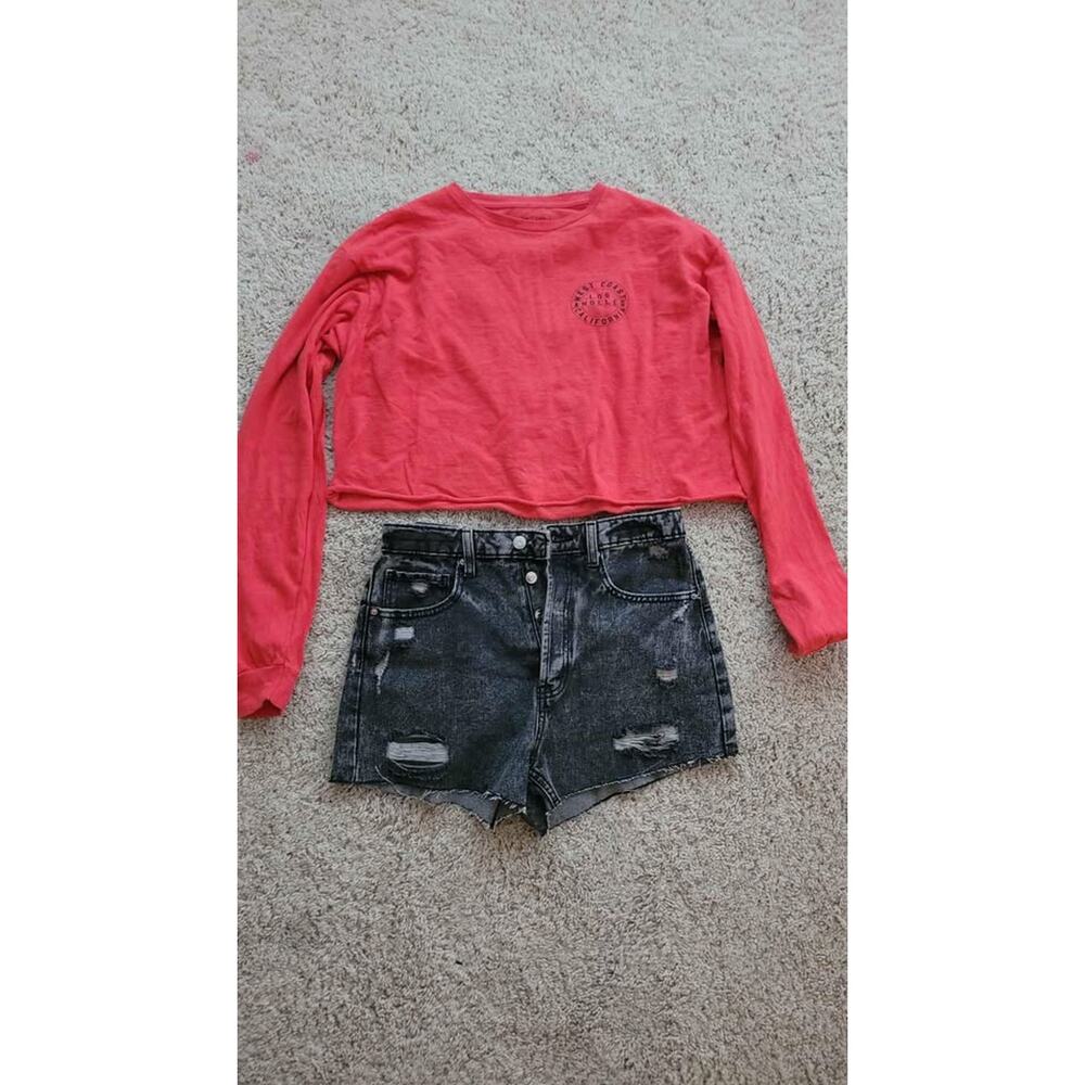 Fifth Sun California Crop Top & Wild Fable Acid Wash Cutoff Shorts Set Size 8 L